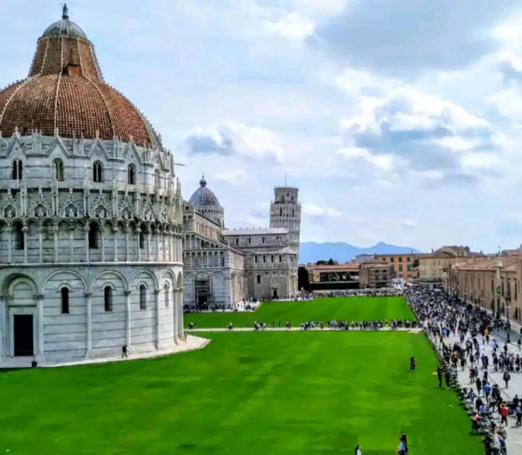 Pisa Happy House Apartamento Exterior foto